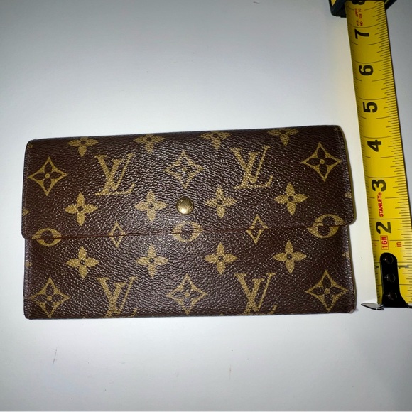 Vintage Louis Vuitton purse and wallet - Picture 12 of 15